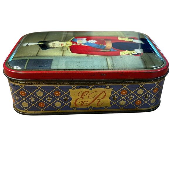 Queen Elizabeth II Coronation Tin 1953 Sharps Super-Kreem Toffee Box - Picture 2 of 9